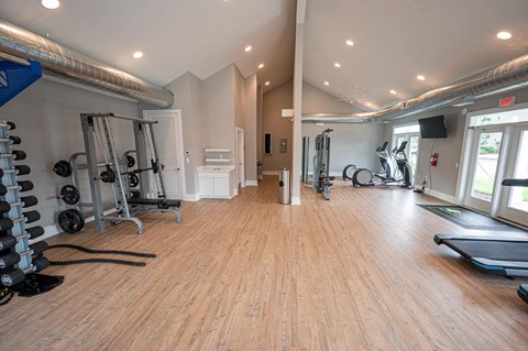 the gym at the preserve at green valley apartments