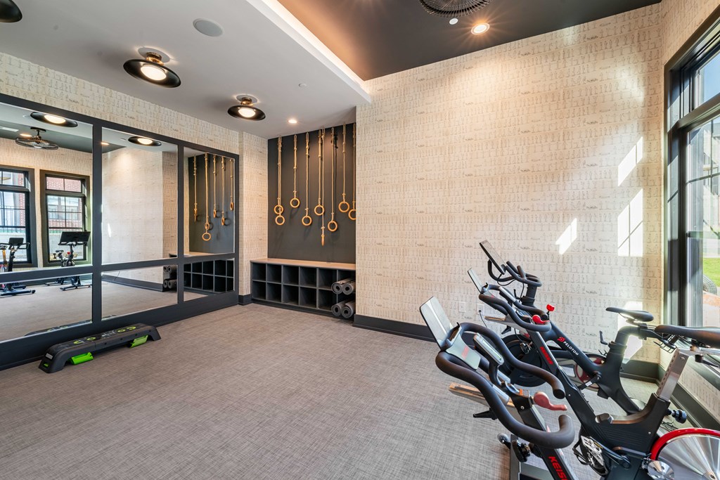 the gym at the flats at big tex apartments