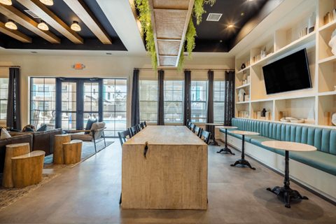 Hawthorne At Oleander