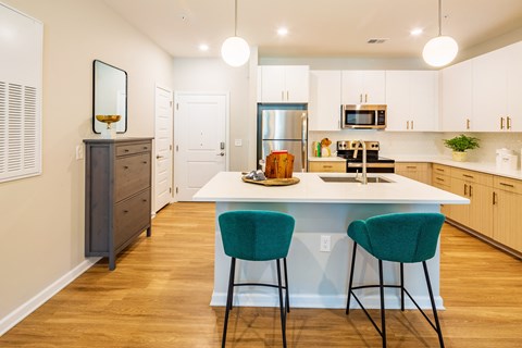 Hawthorne At Oleander