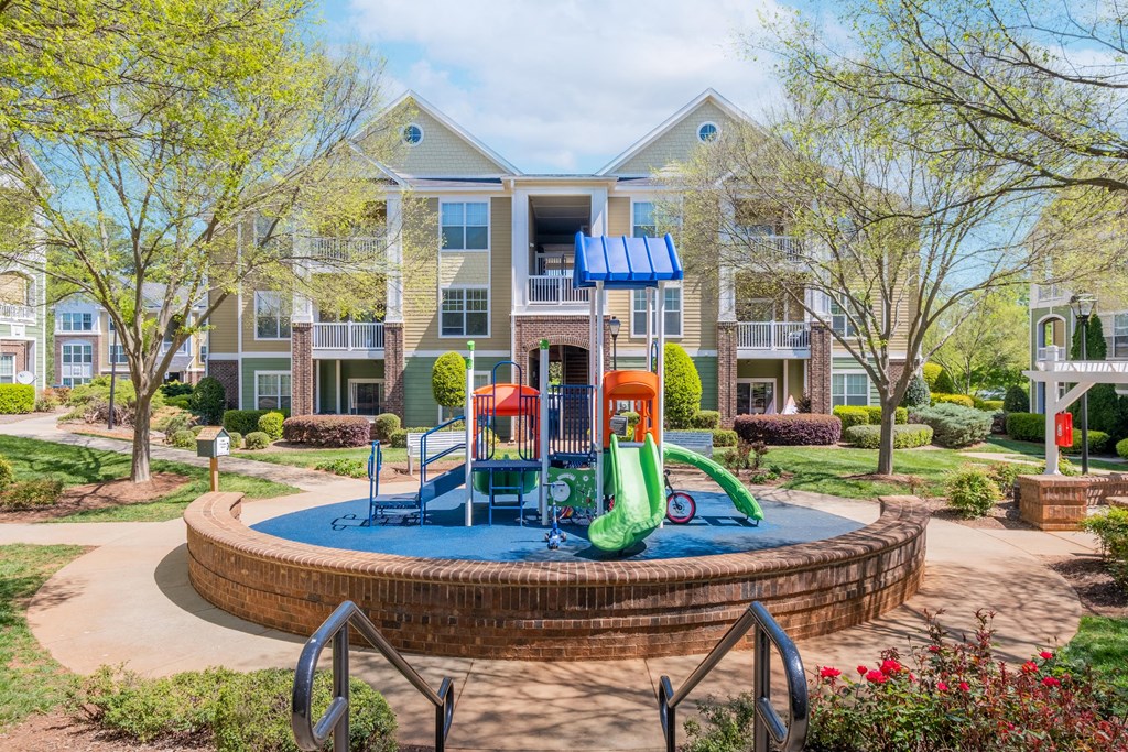 the preserve at ballantyne commons community playground