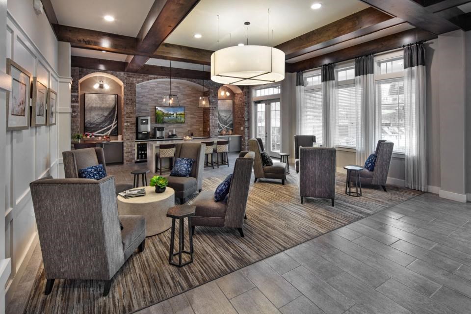 Vestavia Reserve Clubhouse with Wi-Fi