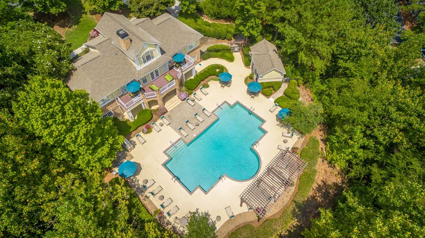 Aerial View of Hawthorne at Lake Heather in Birmingham, AL Aerial View of Hawthorne at Lake Heather in Birmingham, AL - Photo Gallery
