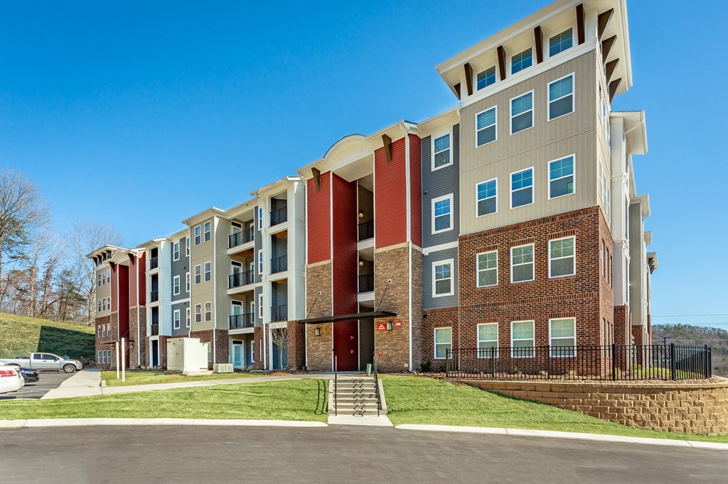 Exterior View of Hawthorne at the W