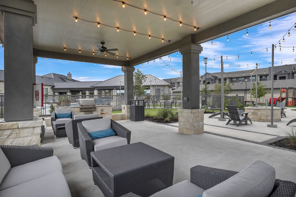 Pool at Hawthorne at Blanco Riverwalk