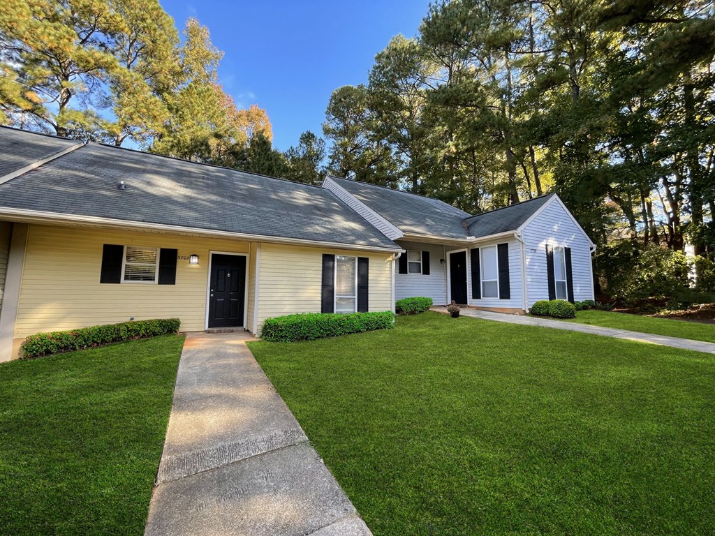 exterior of apartment home