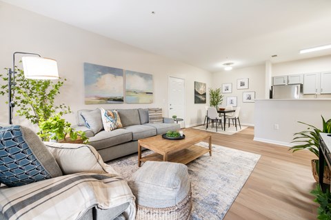 501 Tiger Way 1-2 Beds Apartment for Rent