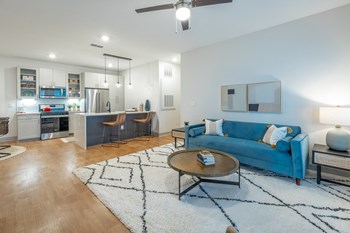 Anthem Apartments And Cottages