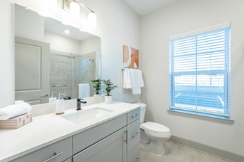 Anthem Apartments And Cottages