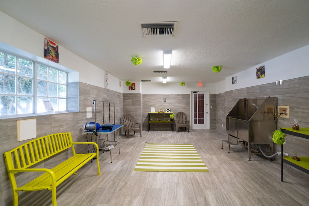 Pet Wash at Mission Club Apartments in Orlando, FL