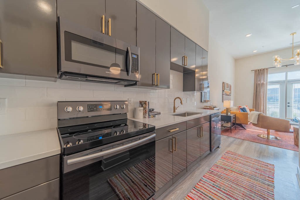 University Hill Apartments