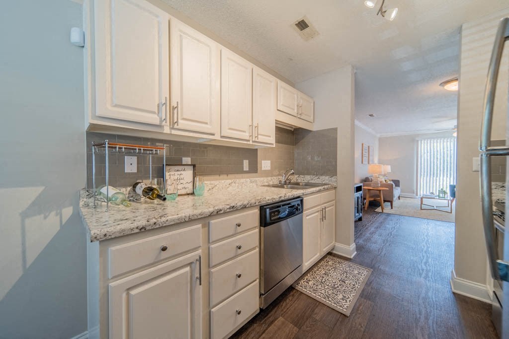 Enjoy the luxury of stainless steel kitchen appliances in your new home