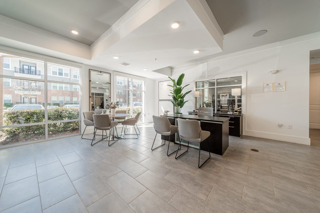 a look at the property at 1223 north tyler street in dallas