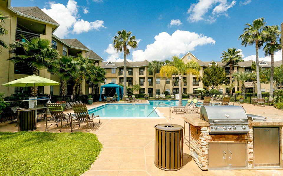 100 Best Apartments in League City, TX (with reviews) RENTCafé