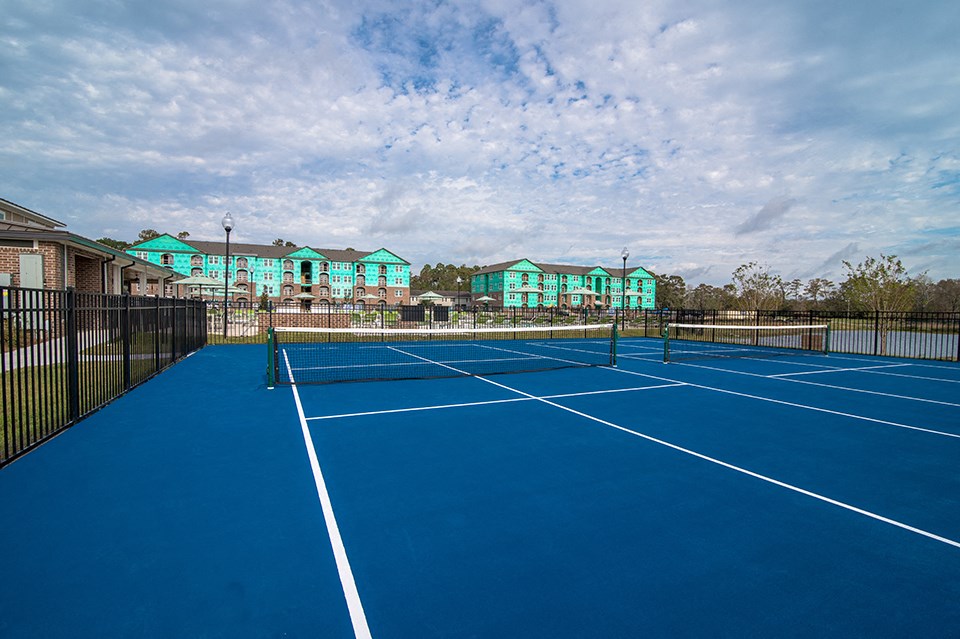 tennis courts at the resort at longboat key club