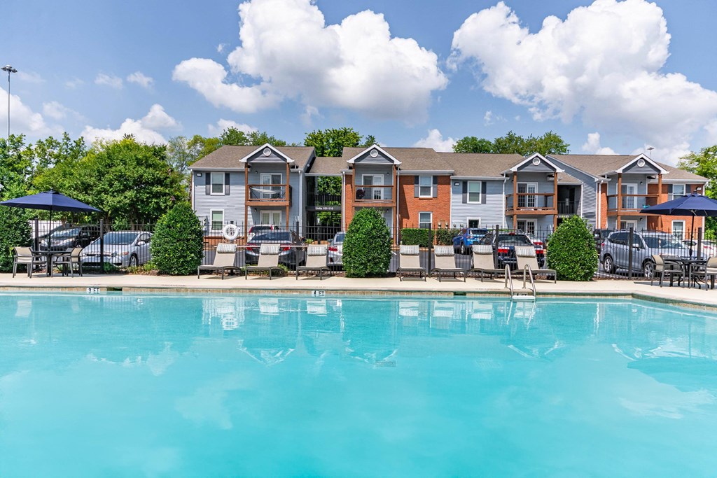 the residences at city center apartments swimming pool