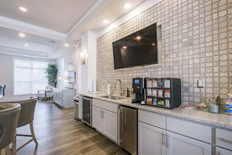 The Station At Savannah Quarters is a similar property to Botanic Luxury Apartments located in Pooler