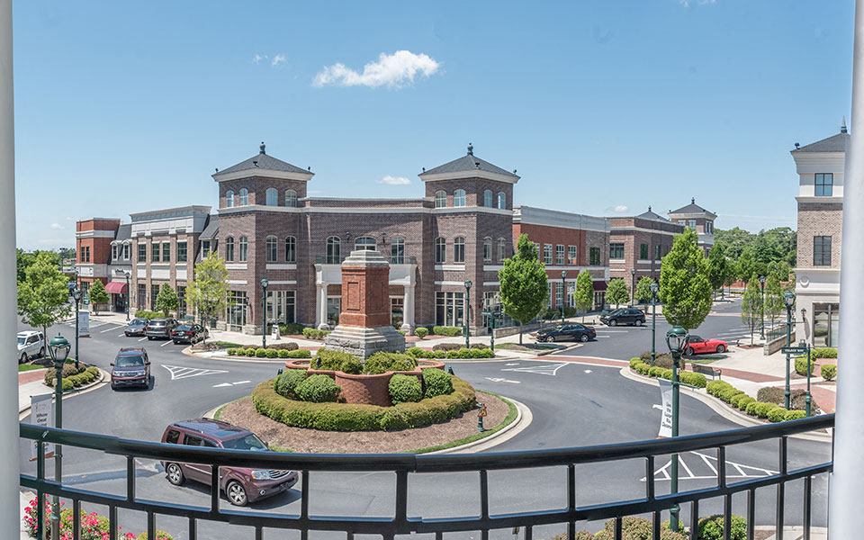 External Apartment View at The Village Lofts, Greensboro, 27455