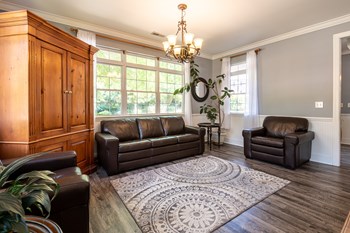 clubhouse - Photo Gallery 4