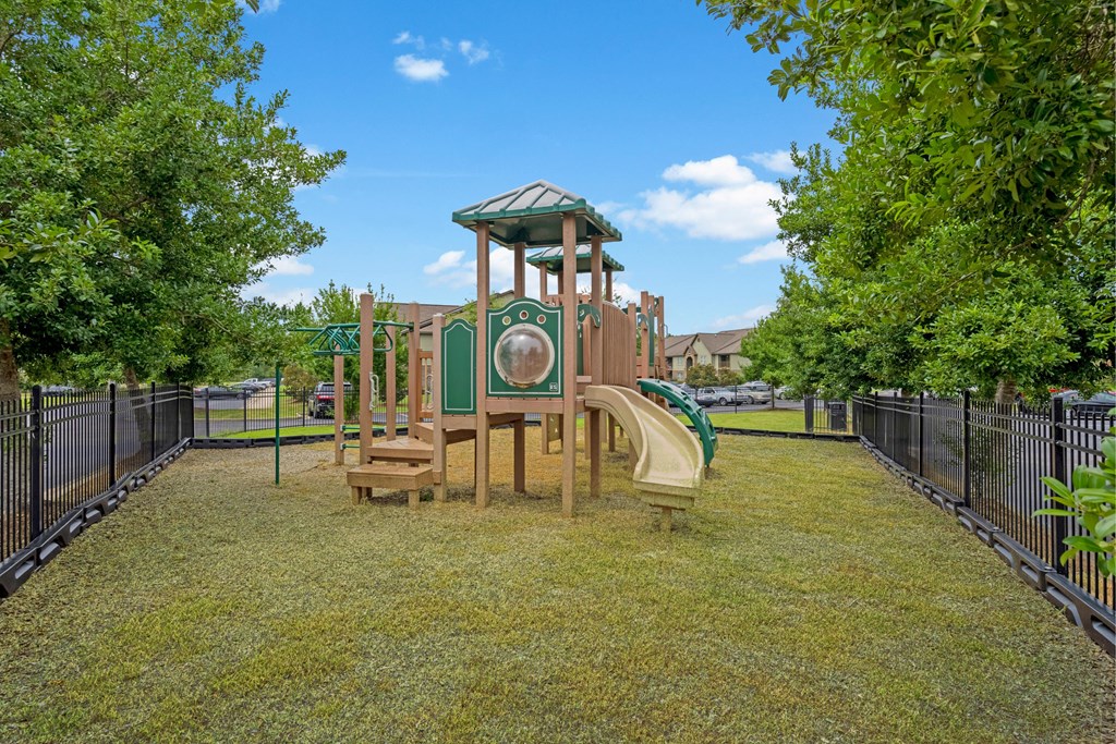 the preserve at ballantyne commons park playground