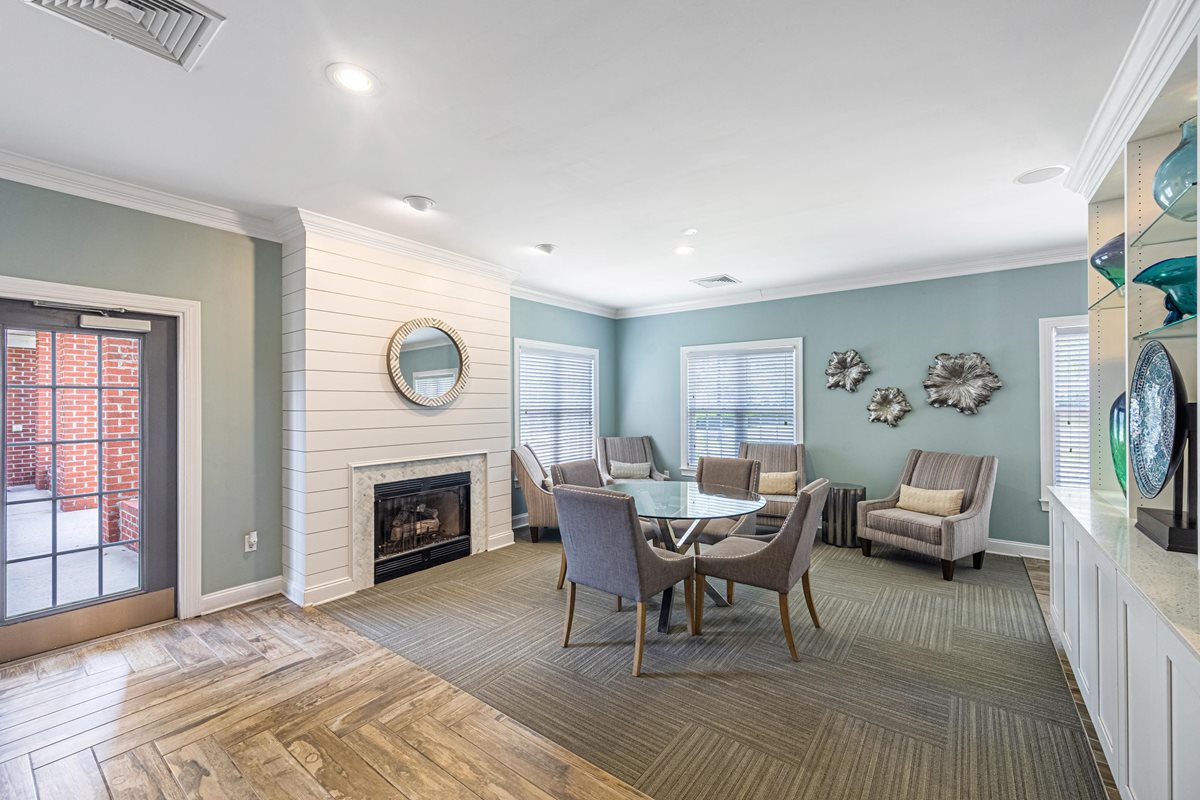 Laurel Springs Apartments