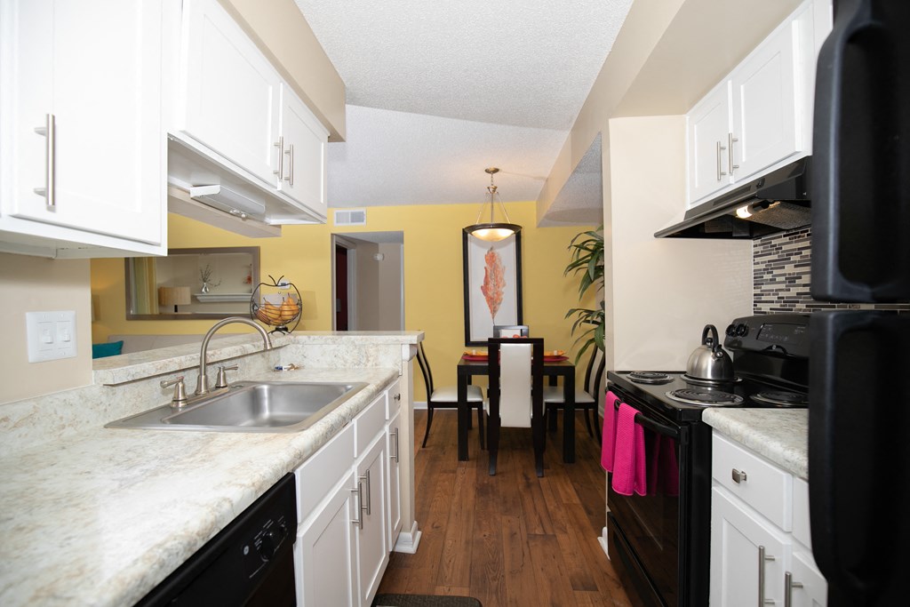 model ktichen white cabinets