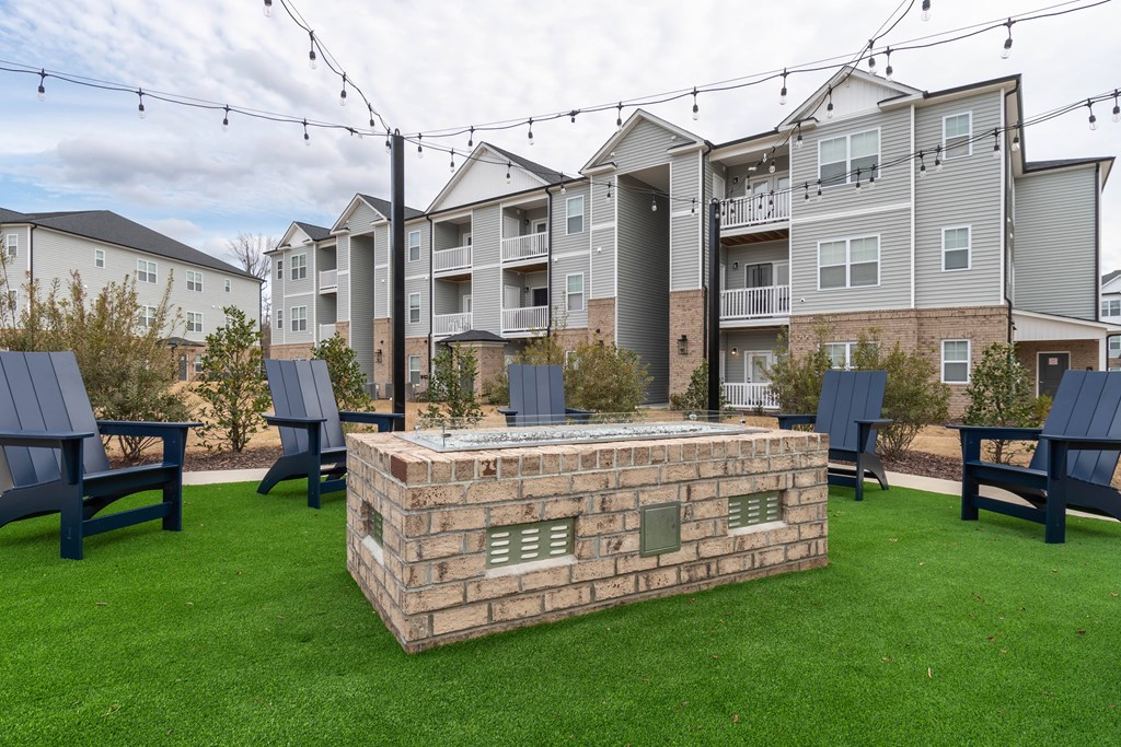 the preserve at ballantyne commons courtyard with a fire pit