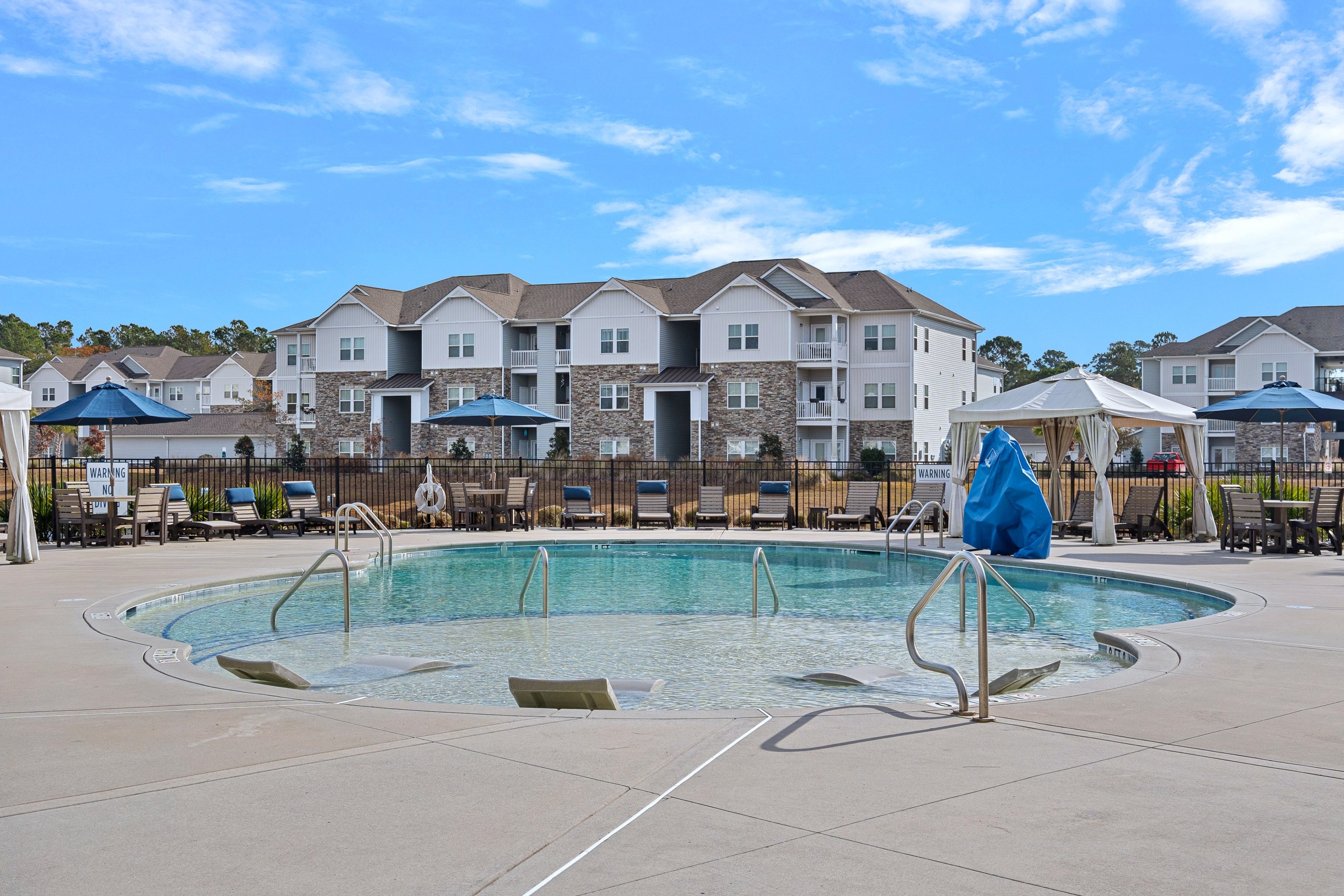 Hawthorne At The Bend