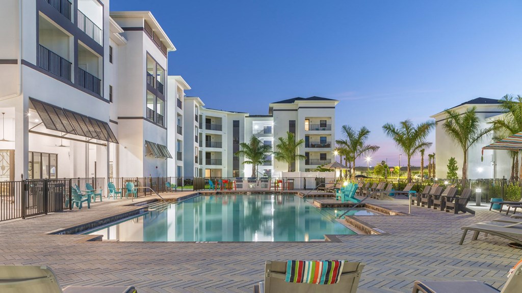 a swimming pool at the resort at longboat key club