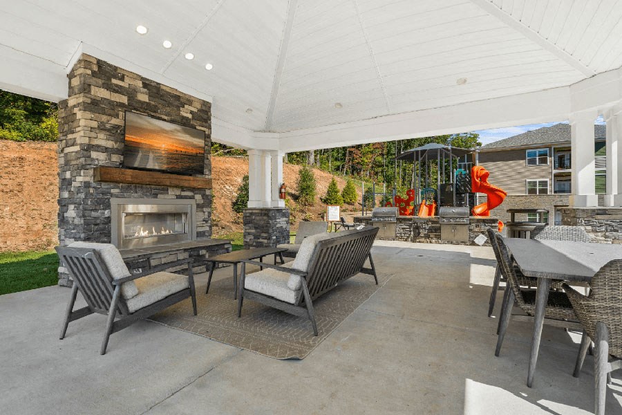 Hawthorne At Haywood