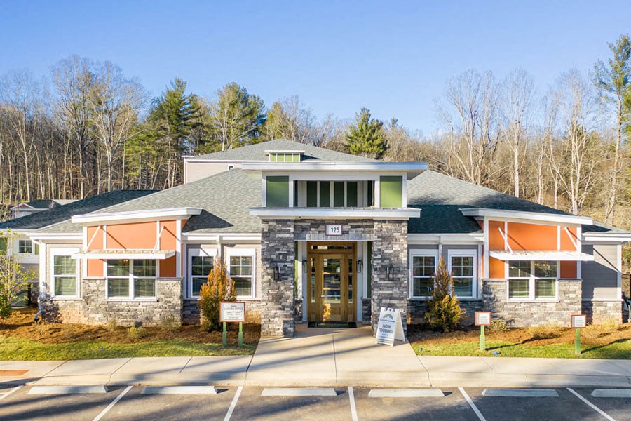 Hawthorne At Haywood