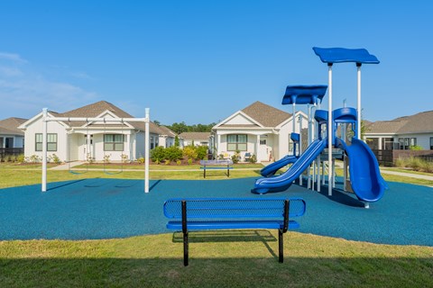 Hawthorne Cottages At Leland