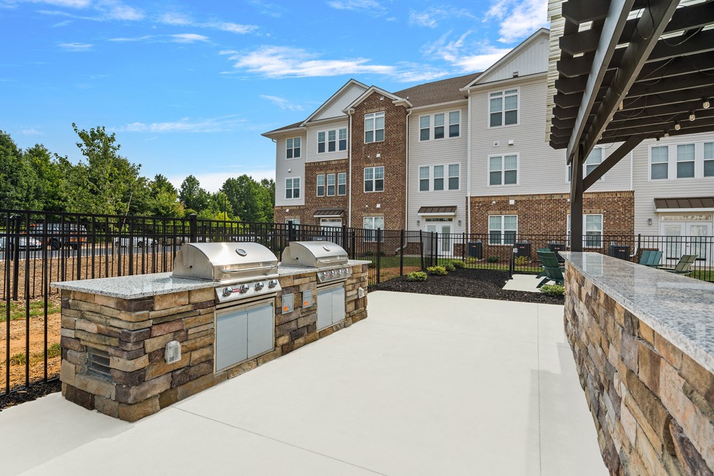 Hawthorne At St. Marks Apartments, 1094 Forman Lane, Burlington, NC