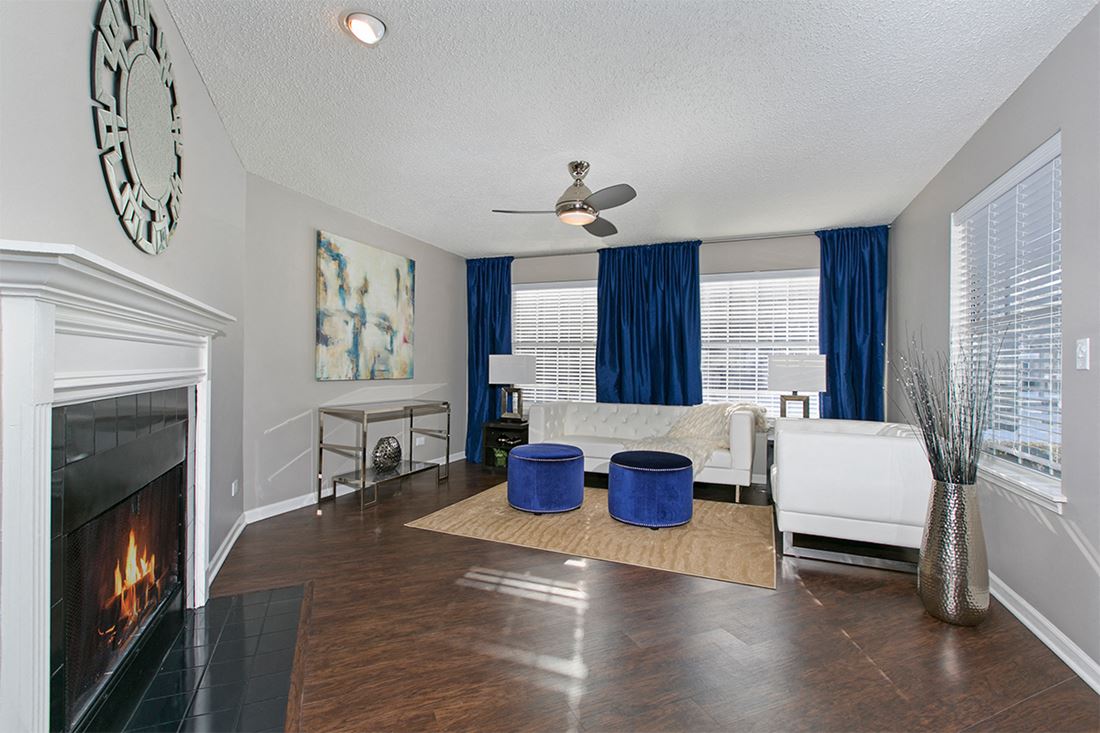 Brookdale Lakes Apartments photo