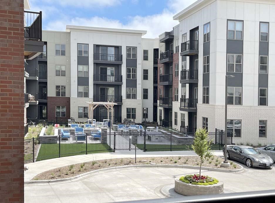 Yard at Elevate Apartments, Madison