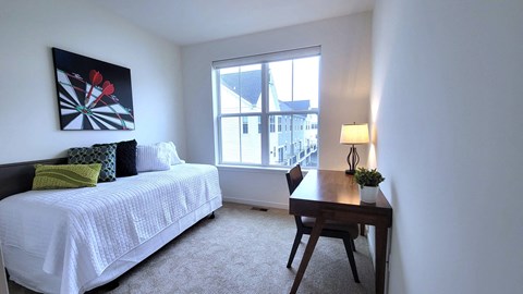 Guest Room at Enclave Crystal Lake, IL, 60014