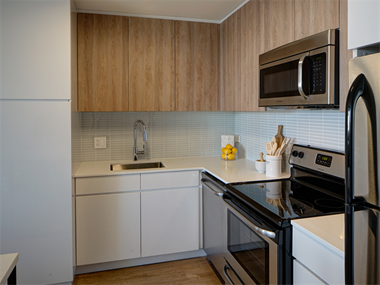 2625 North Clark Street 1 Bed Apartment for Rent - Photo Gallery 6