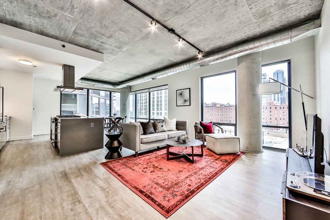 Sienna Chicago Apartments photo