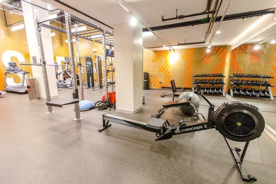 Fitness Center at The Kent, IL, 60614