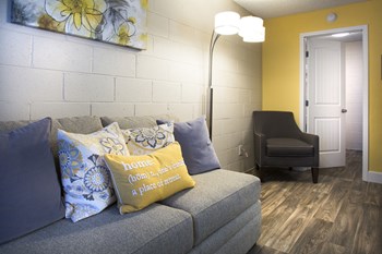 Avenue 965 studio interior