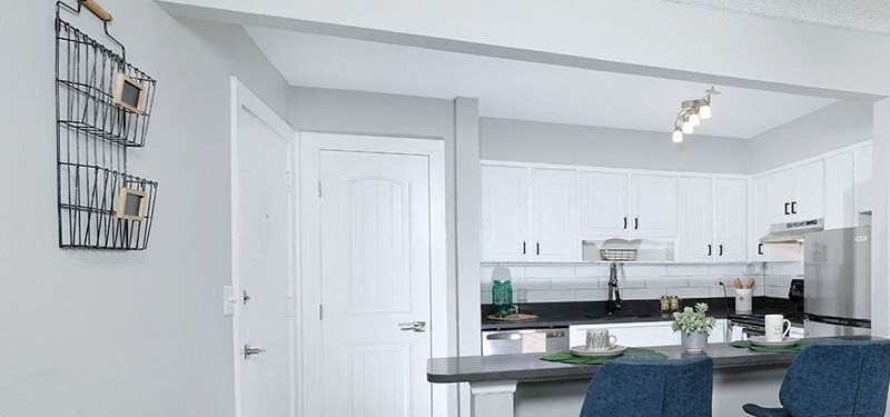 Mandarin Bay Apartments - Dinette Mandarin Bay Apartments - Dinette - Photo Gallery 4