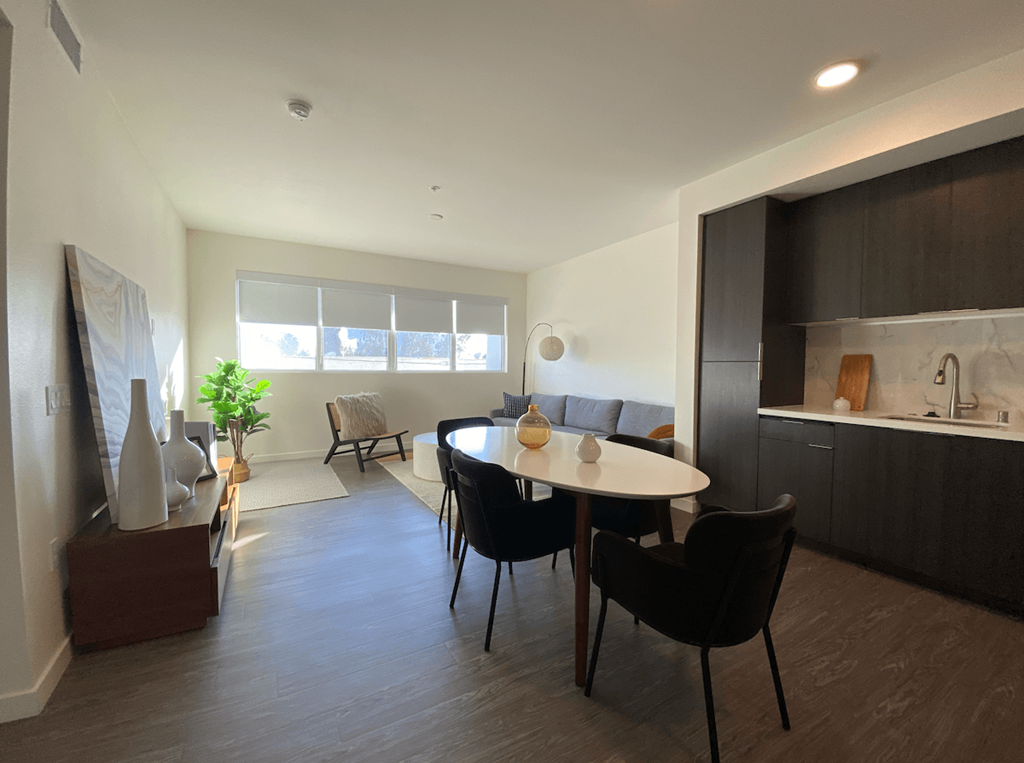 View of Fusion Hollywood Apartments, 5750 Hollywood Blvd, Los Angeles, CA ...