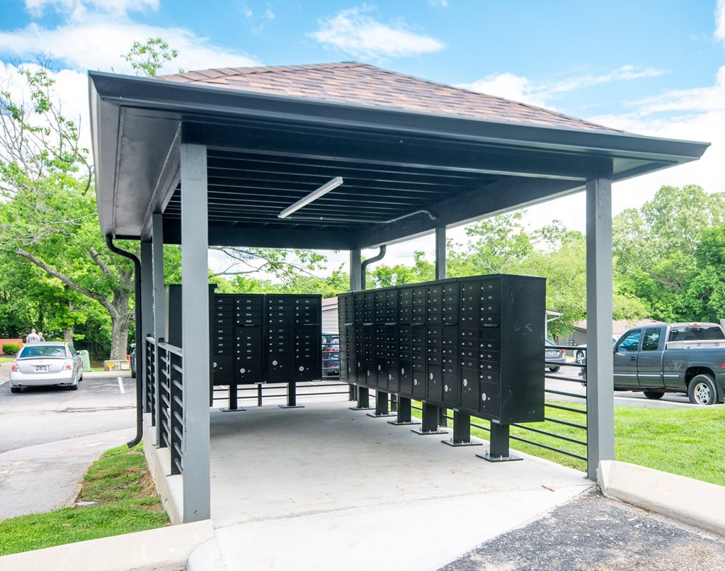 Retreat at Indian Lake apartments in Hendersonville, TN mailboxes.