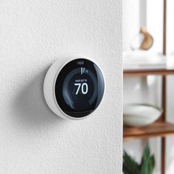 Nest Thermostat set to 70 degrees in State Street Flats apartments in west nashville
