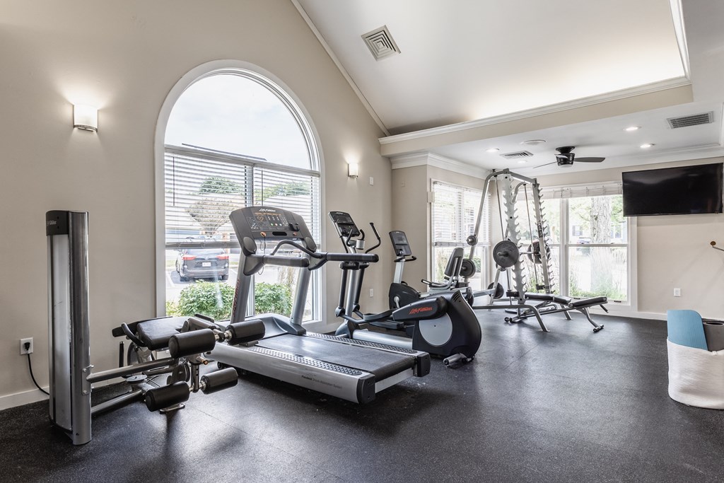 Fairway Lakes Apartments Westerville Ohio Fitness Center Gym with Cardio and Free Weight and Yoga Equipment