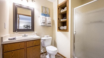 5160 Preferred Place Studio-2 Beds Apartment for Rent - Photo Gallery 3