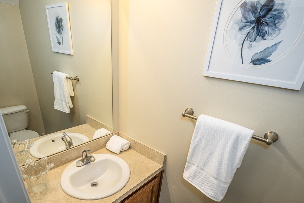 Arbors at Turnberry Apartments Pickerington Ohio Pet Friendly Updated Modern interior