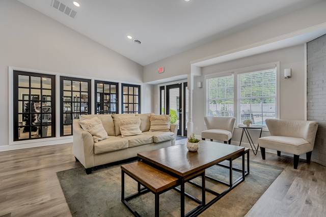 1-bedroom apartment at The Oaks Apartments in Reynoldsburg, OH