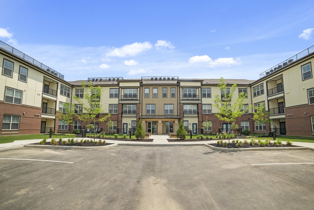 Austin Park Apartments Miamisburg Ohio Pet Friendly Beautiful Landscaping Well Lit Exterior Ample Parking Exterior