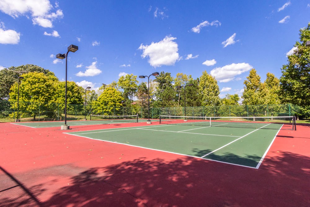 Britton Woods Apartments Dublin Ohio Pet Friendly. Community Tennis Court Amenities